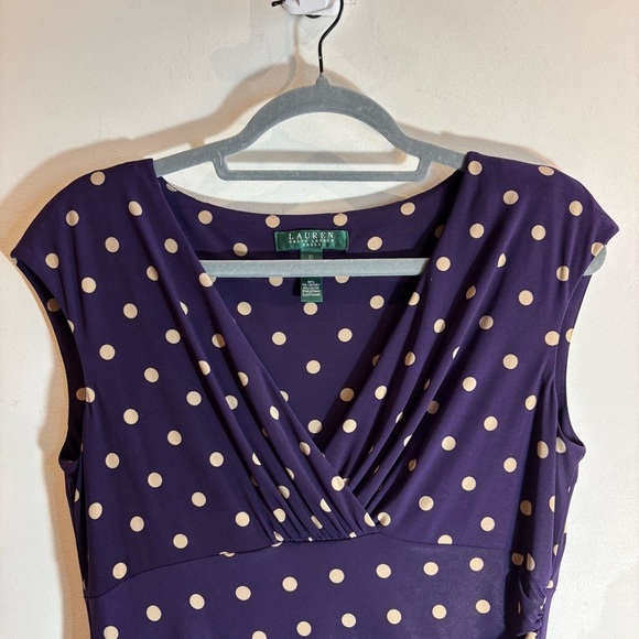 LAUREN RALPH LAUREN Sz 10 Purple Beige Polka Dot Above the Knee Ruched Dress - Picture 3 of 8